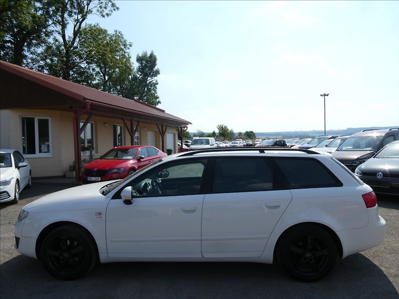 Seat Exeo 1,8 TSi 88kW serviska, 2x kola - fotka 4 z 37