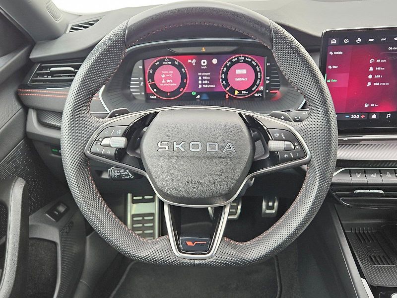 Škoda Octavia (2025) RS 2,0TSI A7F - fotka 5 z 29