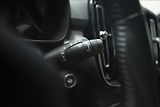Volvo XC40 2,0 D4 AWD NAVI KAMERA TAŽNÉ - náhled 25