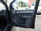 Volkswagen Touran 2,0 TDI 6rychl,TZ,Klima,7míst - náhled 24