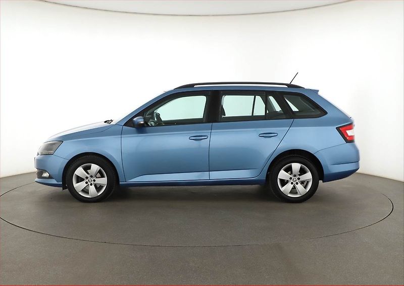Škoda Fabia (2015) Ambition 1.2 TSI, Tempomat - fotka 3 z 12