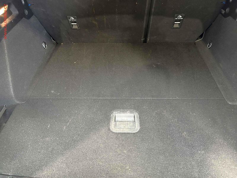 Ford Focus (2019) 1.0 EB, Titanium, AT, LED - fotka 7 z 17