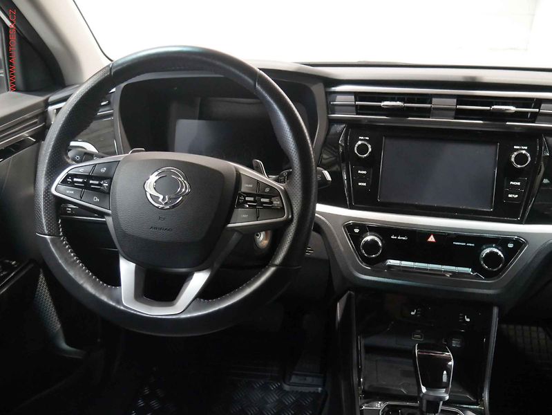 SsangYong Korando (2023) 1.5 T-GDi, 2.maj,ČR, AT - fotka 13 z 25