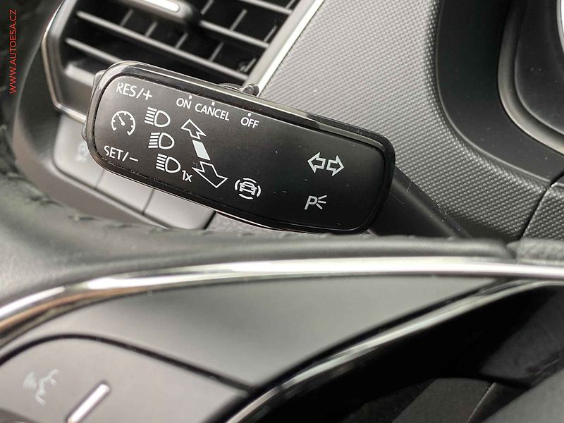 Škoda Fabia (2022) 1.0 TSi, 1.maj,ČR, Ambition - fotka 13 z 18