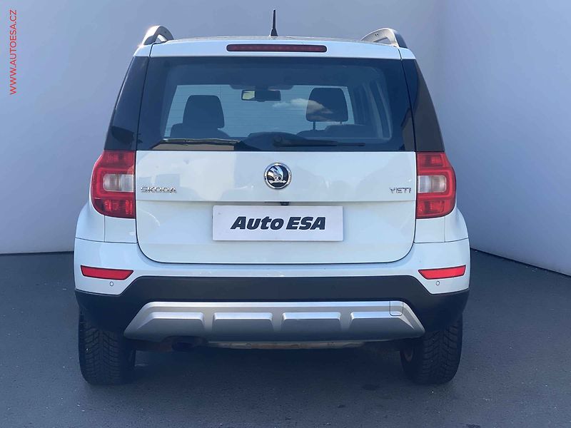 Škoda Yeti (2015) 1.2 TSi Outdoor, DSG - fotka 5 z 17
