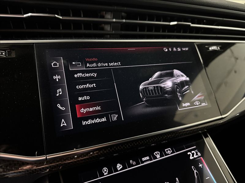 Audi Q8 3,0 TDi  Competition Plus LED - fotka 31 z 48