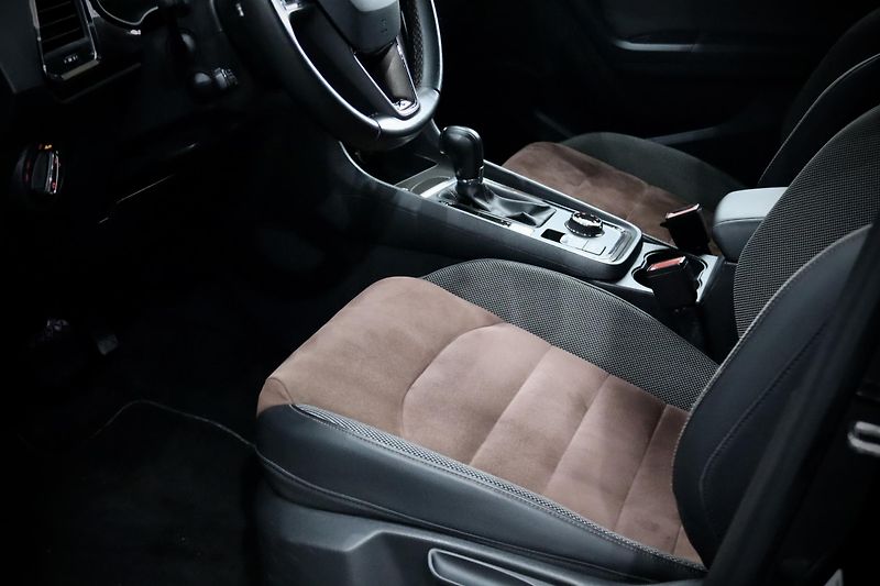 Seat Ateca 1.4 TSI 110 kW DSG 4Drive - fotka 17 z 45