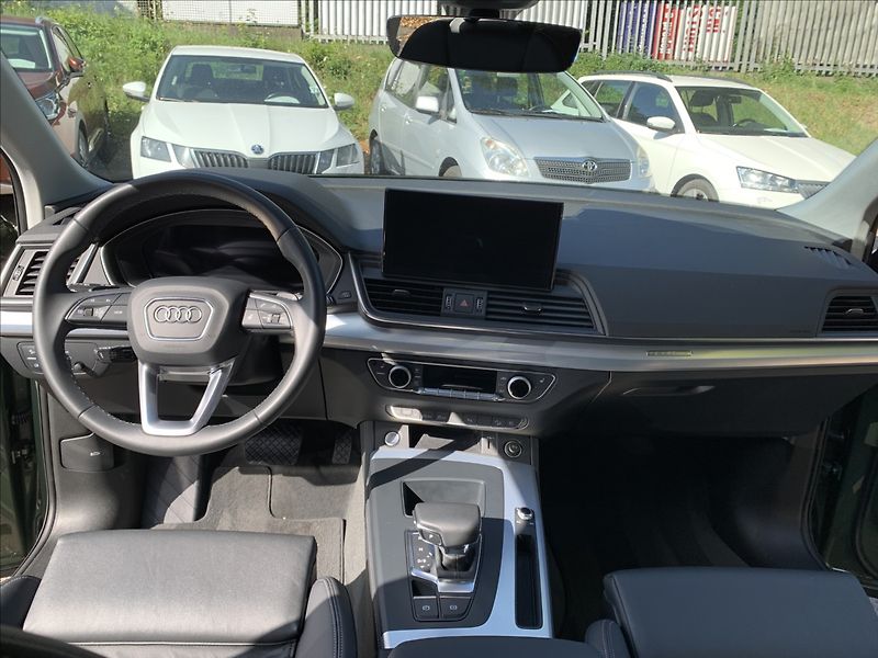 Audi Q5 2,0 TSI QUATTRO SLINE ČR,SERVI - fotka 15 z 29