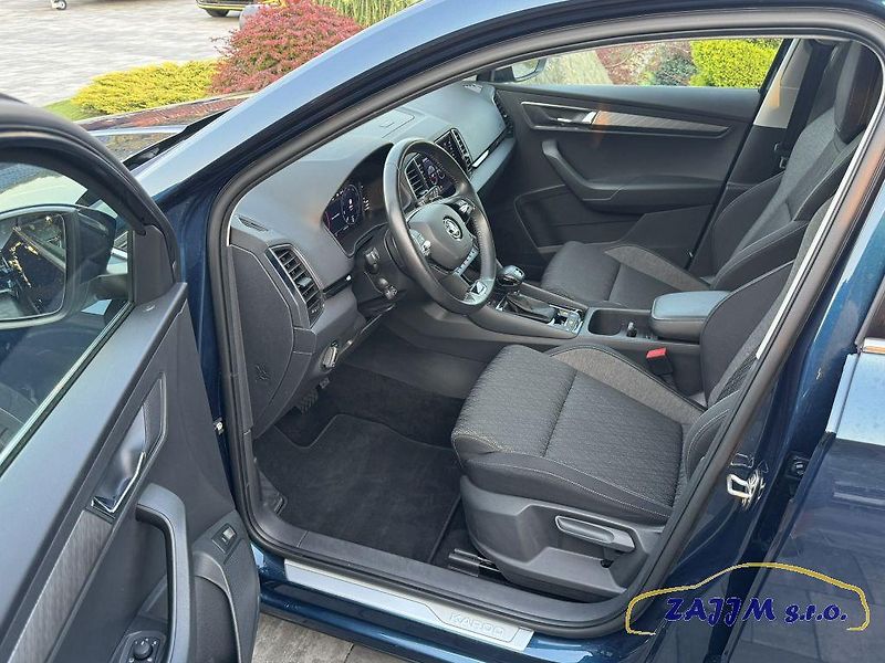 Škoda Karoq Exclusive 2.0TDI 110kw 4x4 DSG - fotka 32 z 52