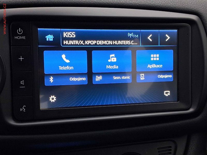 Toyota Yaris (2019) 1.5 VVT-iE, Kamera - fotka 15 z 16