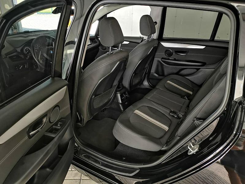 BMW Řada 2 (2020) 218d Gran LED tažné ZÁRUKA DPH - fotka 13 z 29