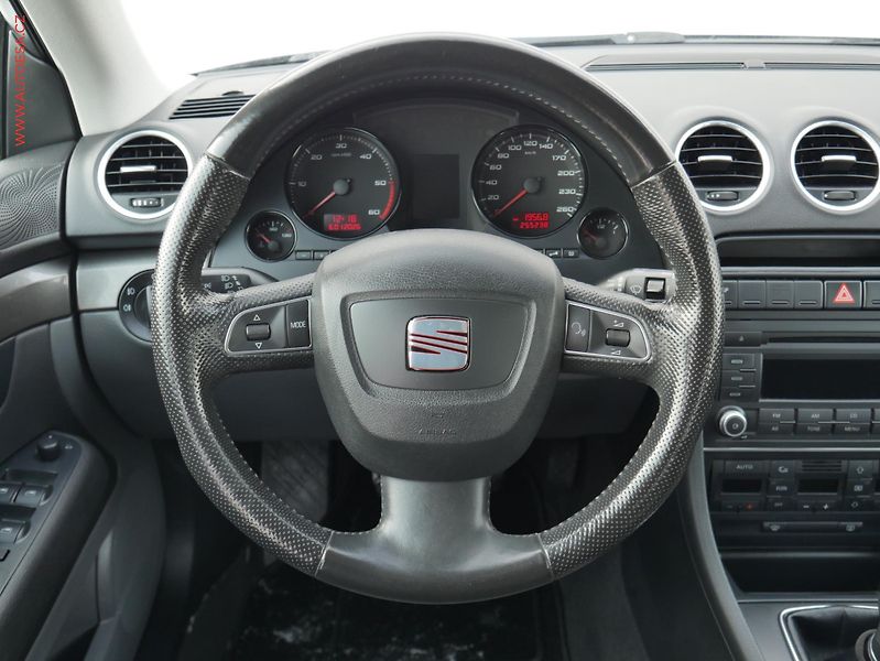 Seat Exeo (2012) 2.0TDi, ČR - fotka 10 z 17