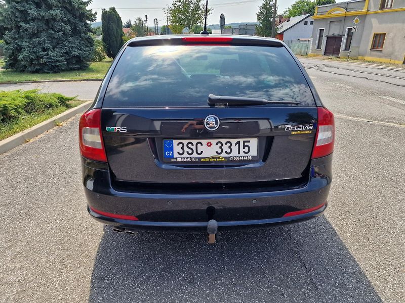 Škoda Octavia RS 2,0TDI 125KW VÝHŘEV TAŽNÉ  - fotka 5 z 19