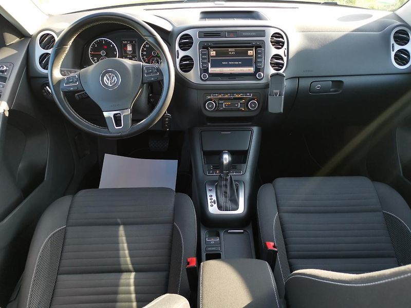 Volkswagen Tiguan (2015) 2,0TDI 130kW DSG ICUP 4x4 1MAJ - fotka 42 z 91