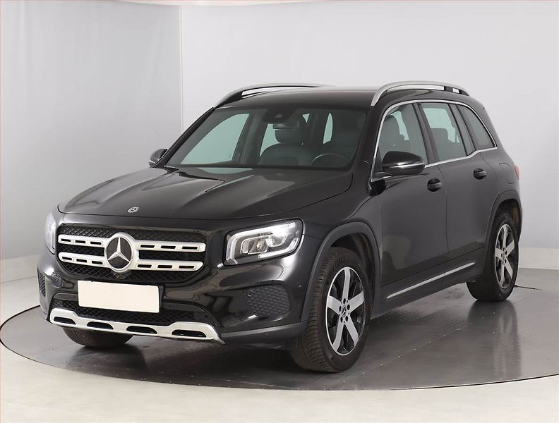 Mercedes-Benz GLB (2022) 200 d 4MATIC - fotka 2 z 26