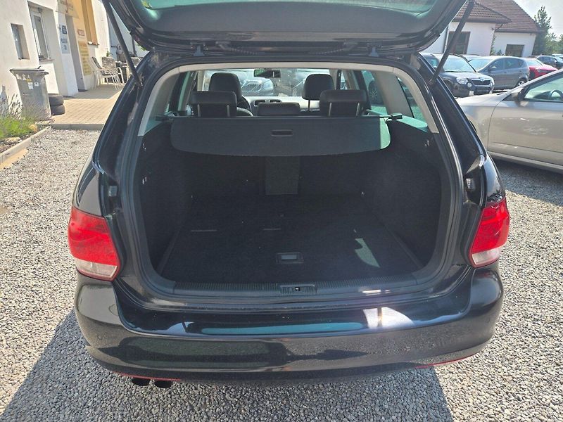Volkswagen Golf (2010) 1.4 TSI Serviska Individual - fotka 15 z 23