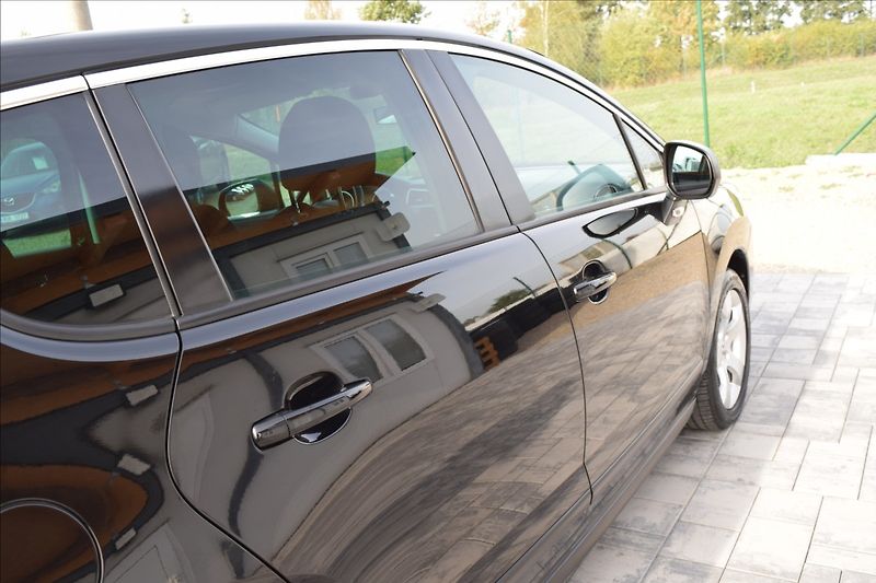 Peugeot 3008 1,6 i 88KW ALU NAVI PANORAMA - fotka 7 z 50