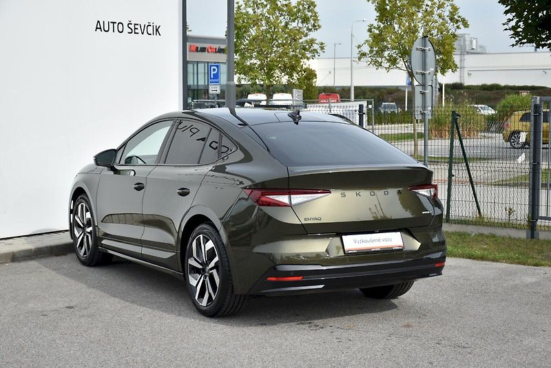 Škoda Enyaq (2025) 85 Sportline 210kW ADVANCED Pa - fotka 7 z 35