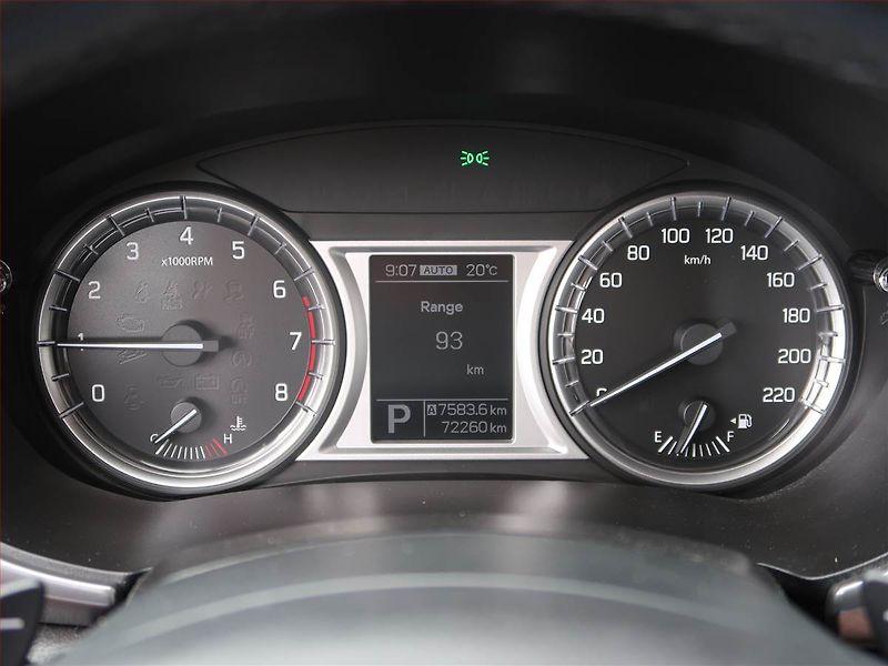 Suzuki Vitara (2017) Premium 1.6 VVT, 4X4, Automat - fotka 11 z 19