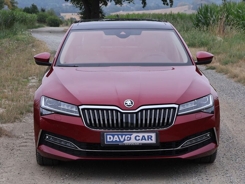 Škoda Superb 2,0 TSI 206kW DSG 4x4 CZ L&K - fotka 2 z 29
