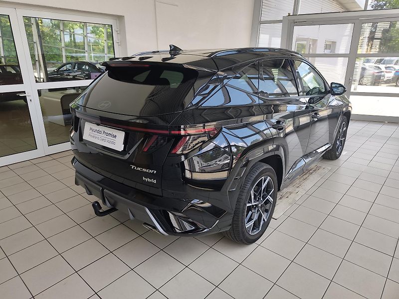 Hyundai Tucson (2025) 1.6T-GDi HEV 4x4 N-Line - fotka 4 z 23