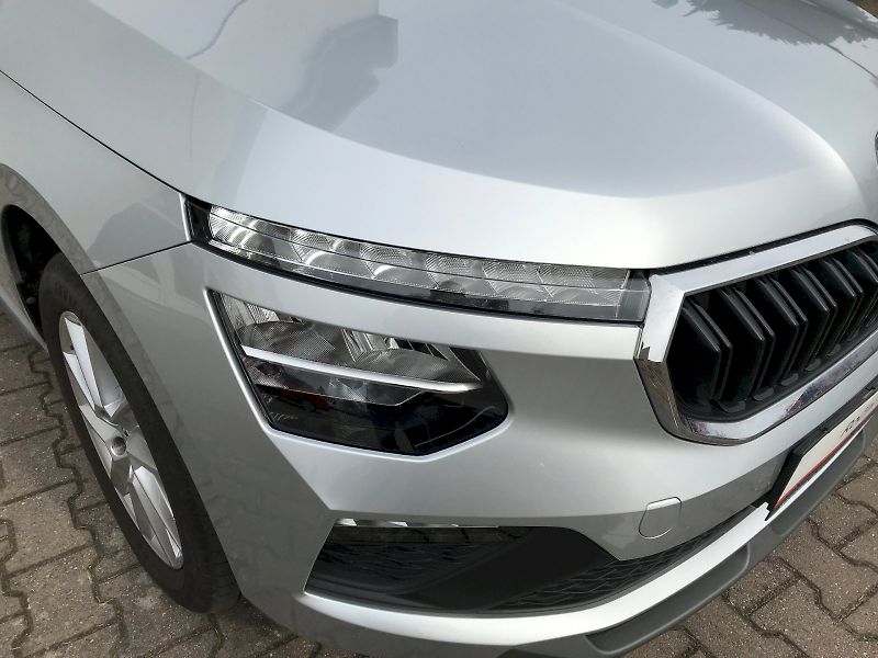Škoda Kamiq (2024) Top Selection 1,0 TSI - fotka 22 z 26