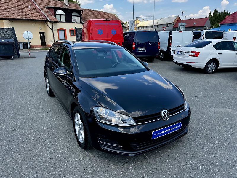 Volkswagen Golf (2013) Variant 1.4 TSI 90 KW  - fotka 4 z 23