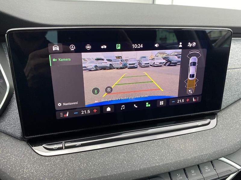 Škoda Octavia 1,5 TSI 110 kW Top Selection - fotka 18 z 27