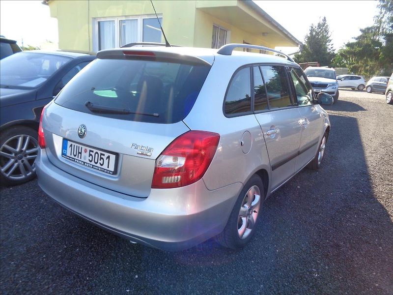 Škoda Fabia 1,4 - fotka 4 z 12
