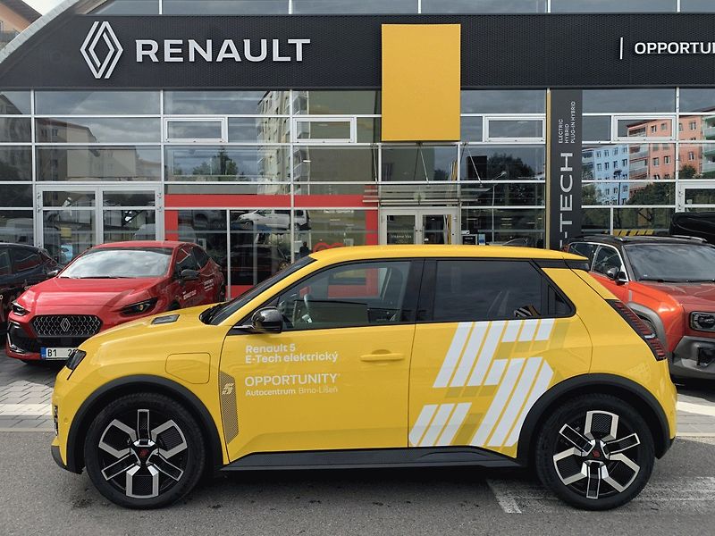 Renault 5 E-TECH (2026) Techno 150 k comfort range - fotka 3 z 15