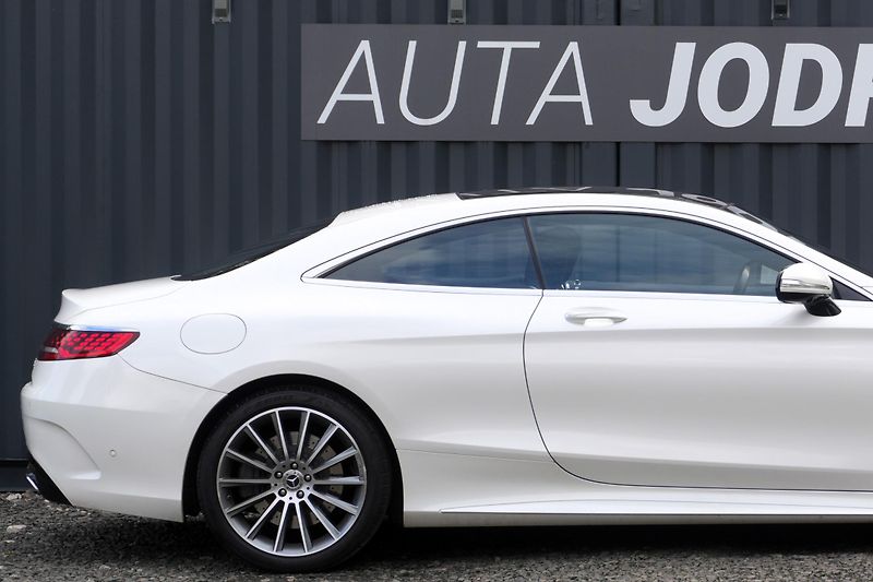 Mercedes-Benz Třídy S S560 Coupe 4Matic, ČR, Masáže - fotka 9 z 44