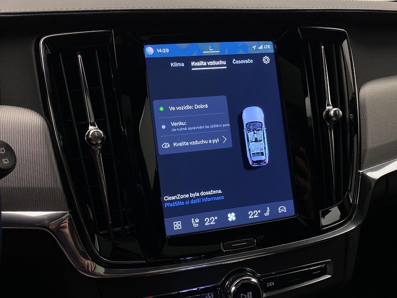 Volvo V90 B4 BRIGHT PLUS AUT - fotka 46 z 63