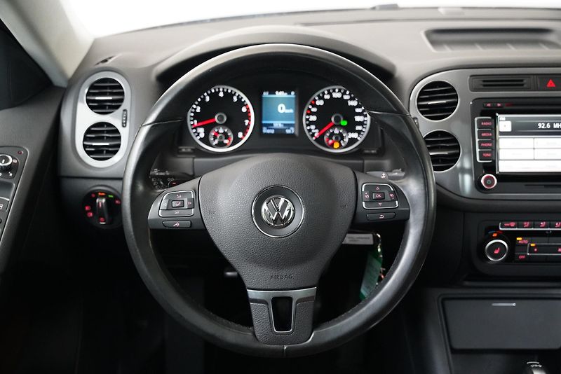 Volkswagen Tiguan - fotka 19 z 27