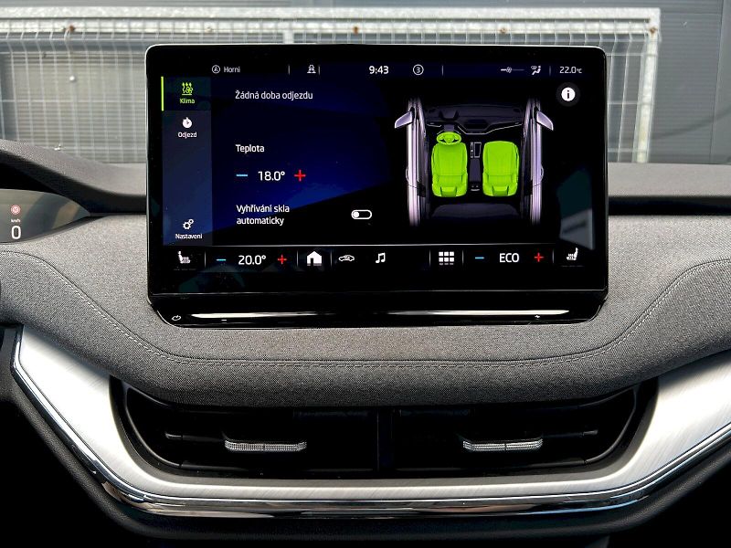 Škoda Enyaq (2021) 80 iV 150kW Loft - fotka 21 z 35
