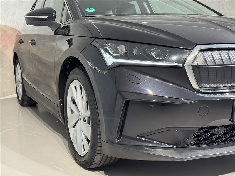 Škoda Enyaq 60 LED Matrix Kamera PDC - fotka 6 z 44