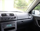 Škoda Fabia (2011) 1.6 TDI, Tempomat - náhled 8