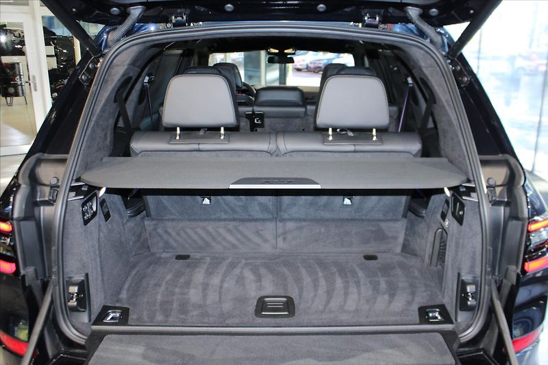 BMW X7 xDrive40d M Sport Pro ExeDrPro - fotka 38 z 44