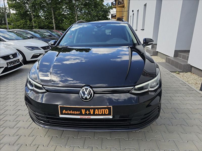Volkswagen Golf 8 2,0TDi 110KW DSG STYLE - fotka 2 z 41