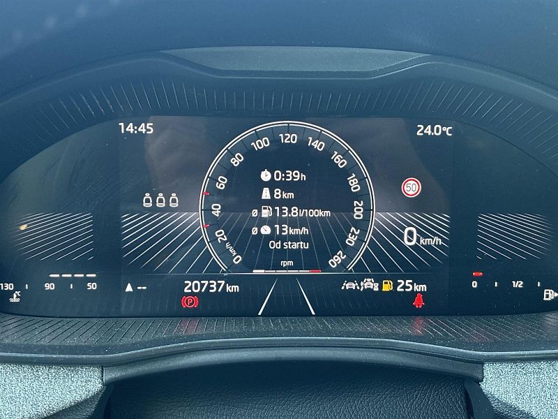 Škoda Scala (2025) 1.0 TSI Selection - fotka 7 z 30