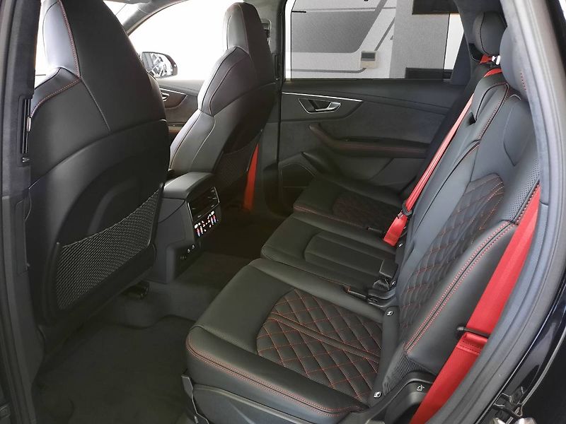 Audi Q7 (2025) 50 TDI quattro (210kW/286k) Ti - fotka 8 z 32
