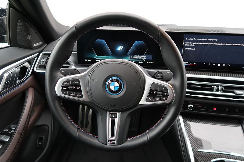 BMW i4 M50 xDrive - fotka 8 z 15