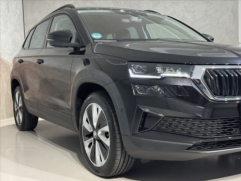 Škoda Karoq 1,5 TSi  Style Virtual Kessy M - fotka 5 z 47