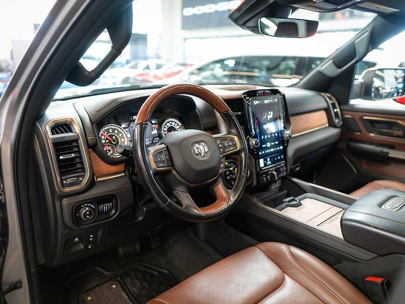 Dodge RAM (2022) 5.7 Longhorn RAMBOX Multitail - fotka 13 z 40