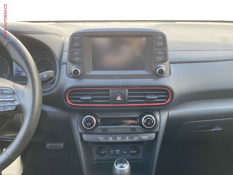 Hyundai Kona (2020) 1.6 T-GDi, Style, AT, +ALU - fotka 12 z 22
