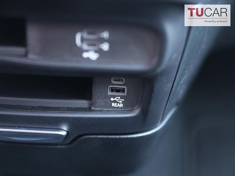 Chrysler Pacifica (2026) Select 3.6 V6 AWD - fotka 27 z 42