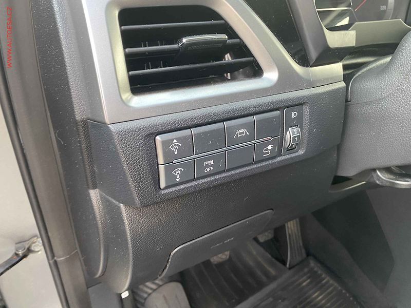 SsangYong Korando (2021) 1.5T-GDi, ČR, AC, TZ - fotka 15 z 18