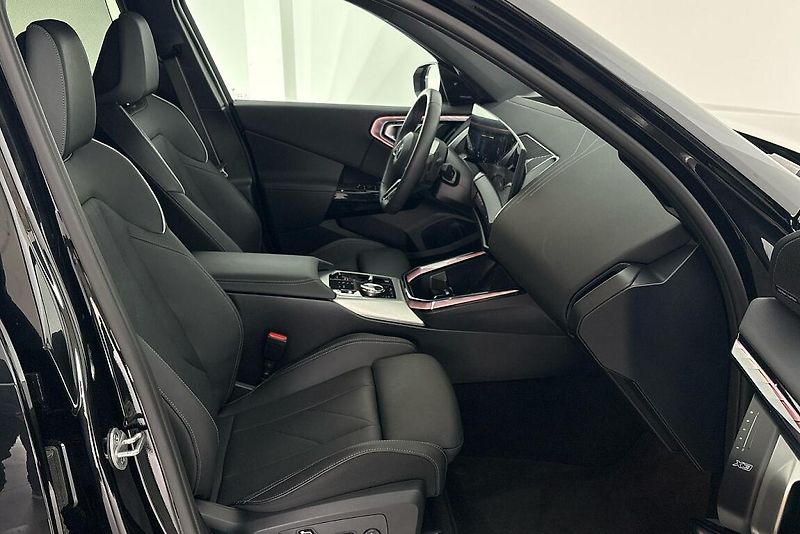 BMW X3 xDrive40d - fotka 13 z 27
