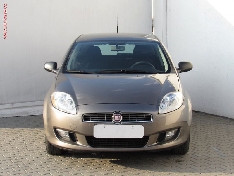 Fiat Bravo (2010) 1.4 T-JET, AC, +kola - fotka 2 z 3
