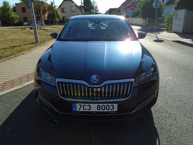 Škoda Superb (2019) 2.0 TDi, ČR - fotka 2 z 26