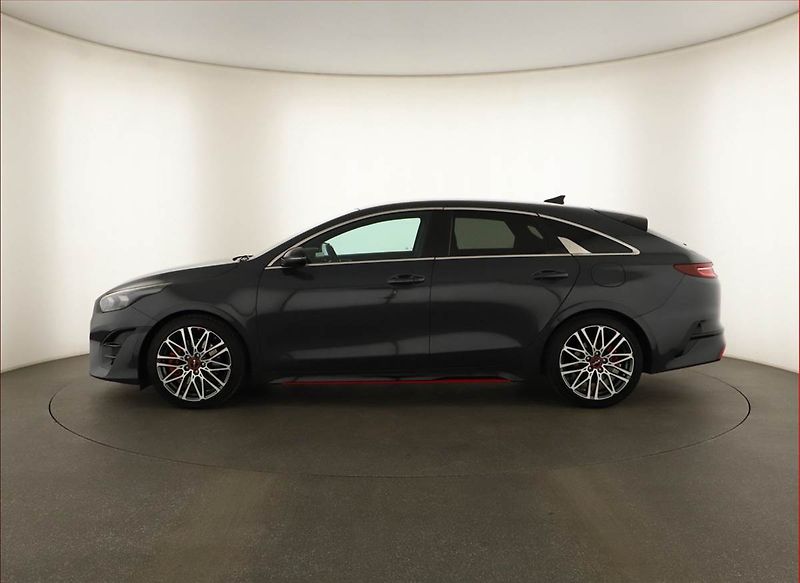 Kia Pro_Ceed (2022) GT 1.6 T-GDI - fotka 3 z 19